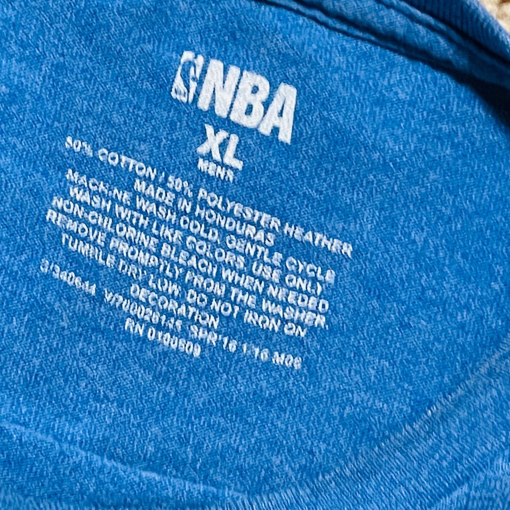 NBA Golden State Warriors Men’s Heather Blue Tee Shirt - Picture 5 of 5